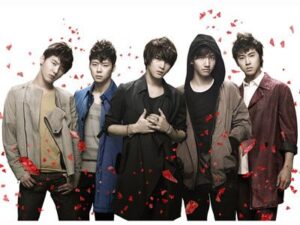 東方神起(とうほうしんき)のデビュー日はいつだった？当時のメンバーと年齢も！